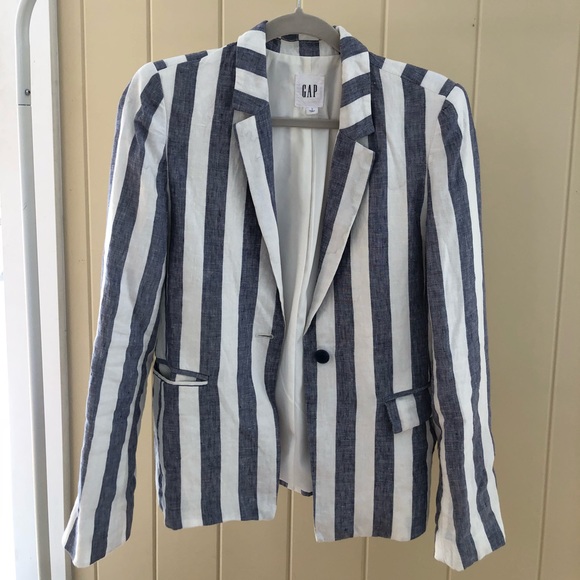 GAP Jackets & Blazers - GAP linen stripe blazer - size 0 GAP Jackets & Blazers - GAP linen stripe blazer - size 0